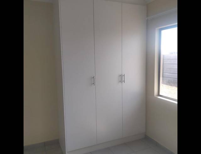 3 BEDROOM CLUSTER FOR SALE IN AZAADVILLE
